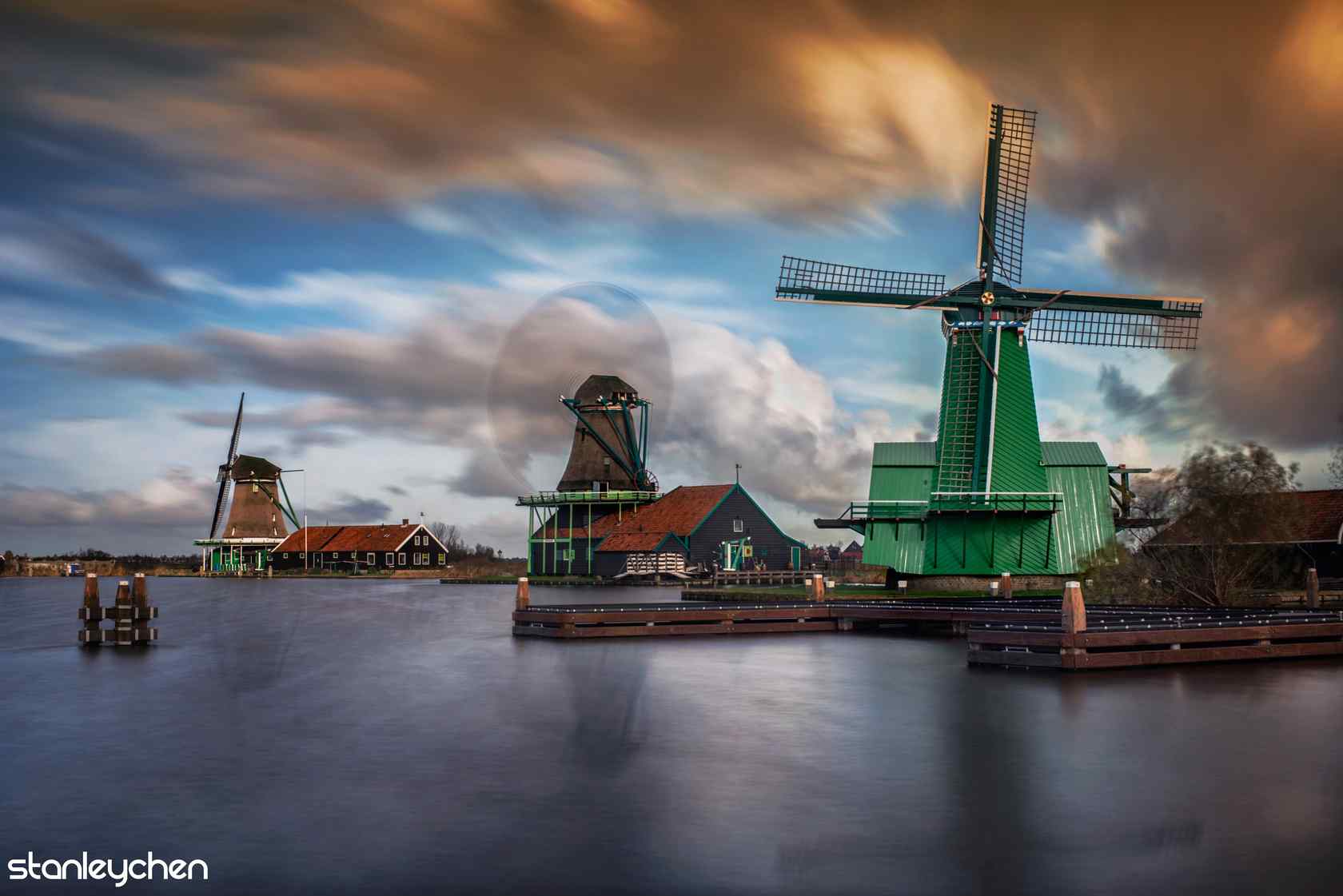 荷兰美丽的风车风景壁纸 -桌面天下(Desktx.co
